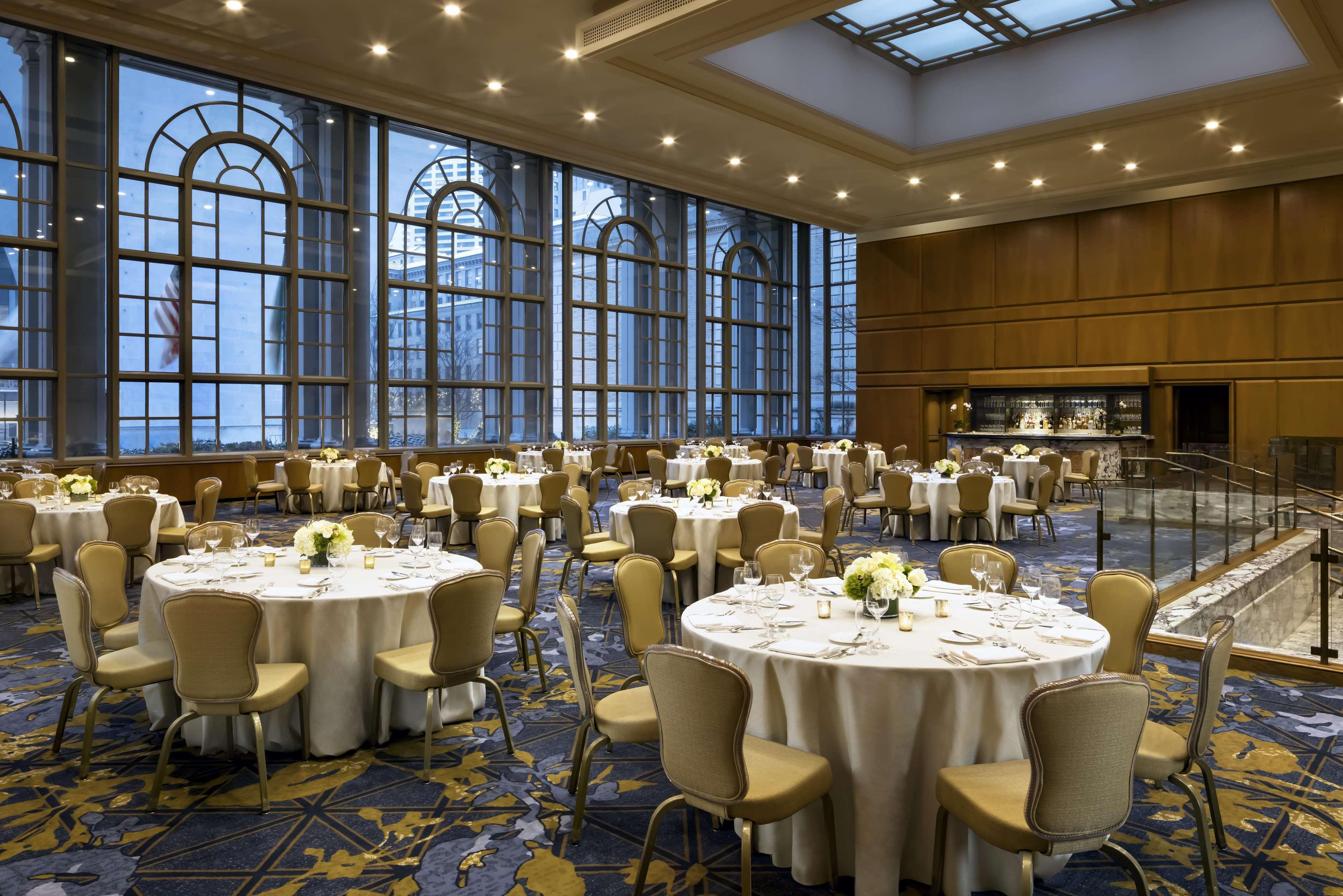 Fairmont Olympic Hotel Seattle Exterior photo